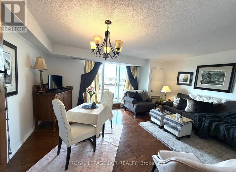 1011 - 40 William Roe Boulevard, Newmarket, photo 8