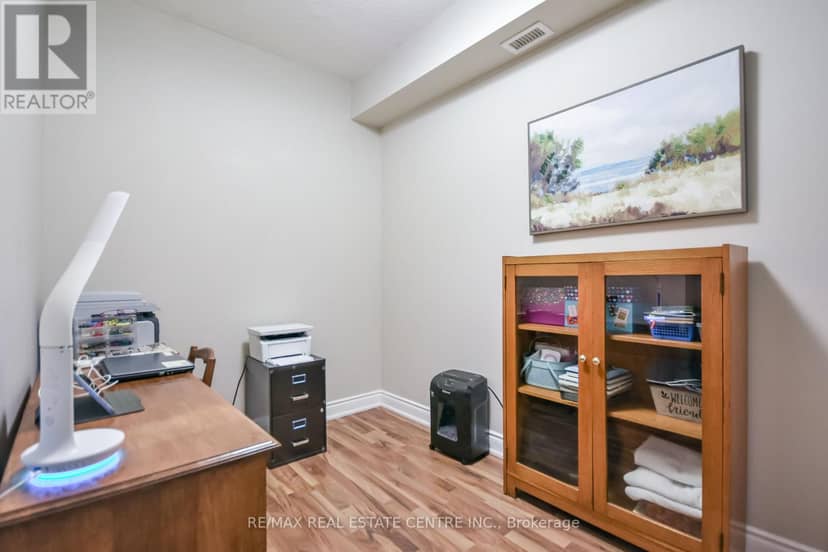 213 - 354 Atherley Road — photo 11 of 40