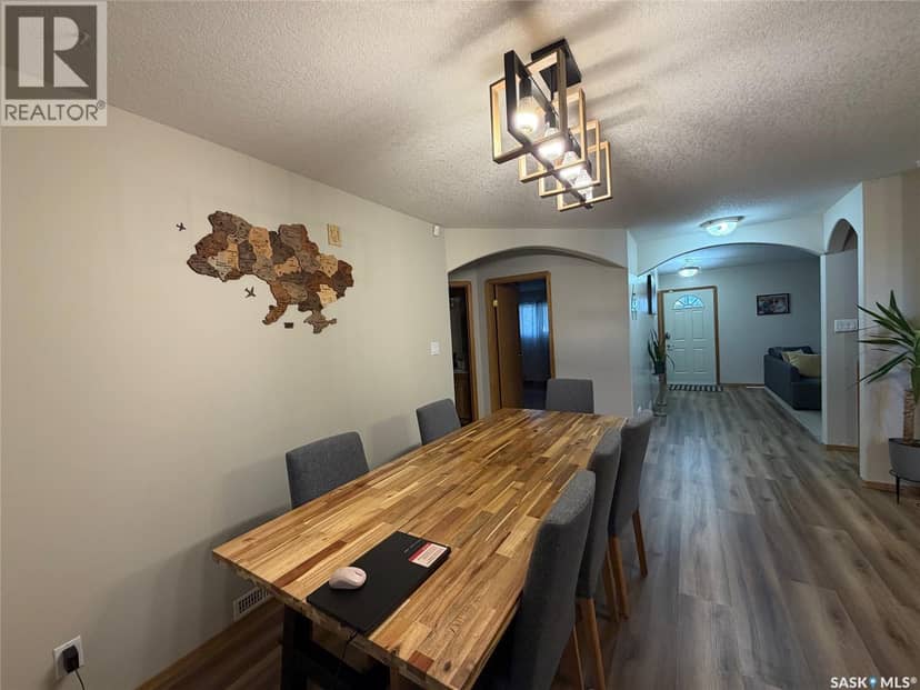 142 Darlington STREET E, Yorkton, photo 5