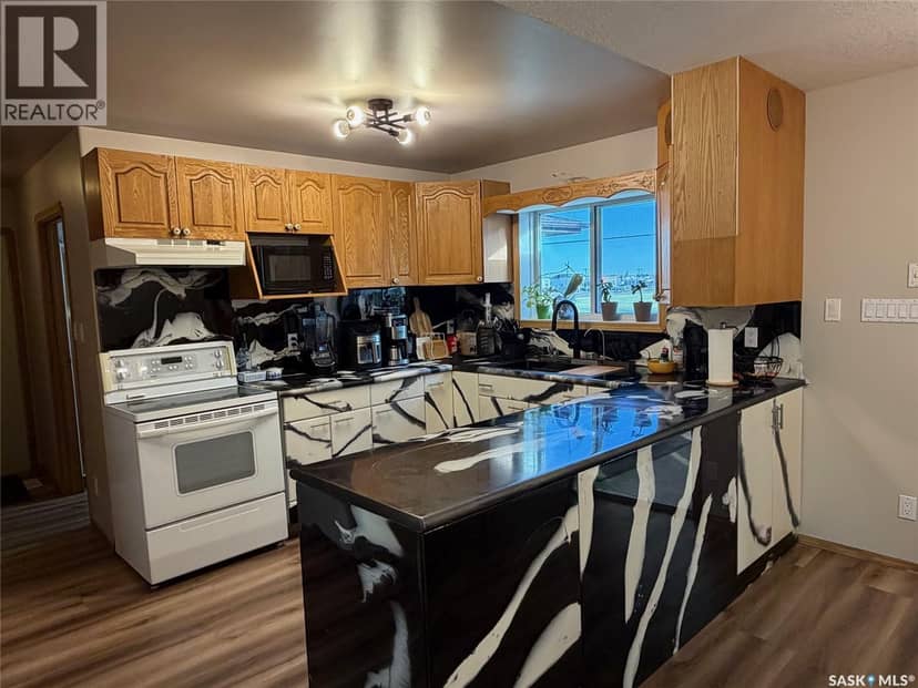 142 Darlington STREET E, Yorkton, photo 7