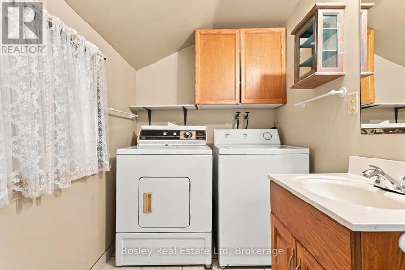 361 Bond Street — photo 25 of 33