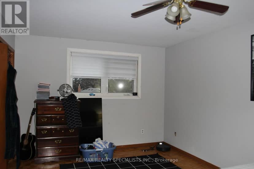 31 Laburnham Avenue — photo 12 of 26