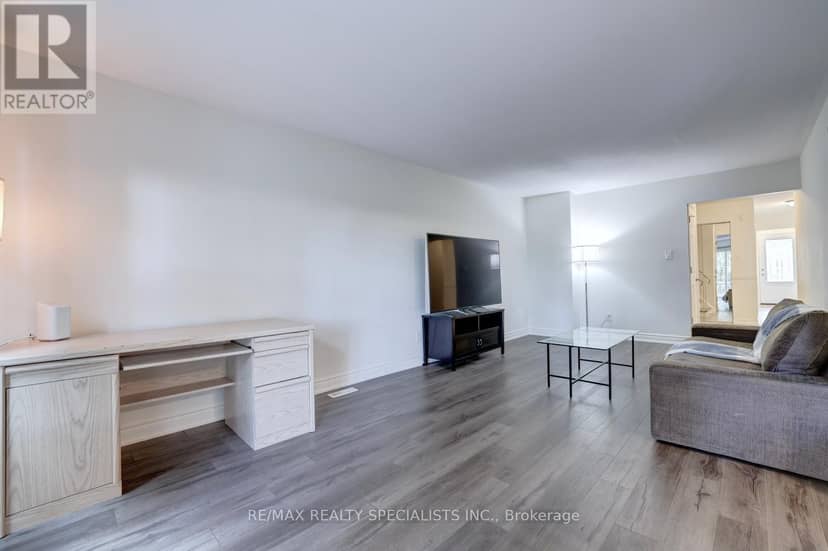 2494 Barcella Crescent, Mississauga, photo 8