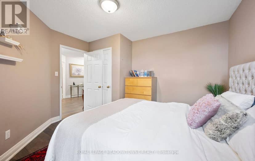 5419 Loonlake Avenue — photo 21 of 40