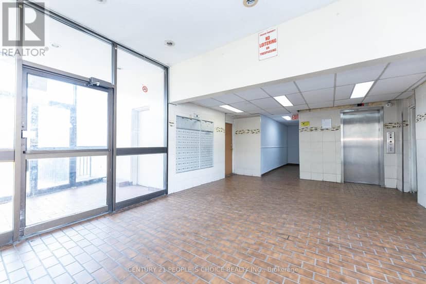 116 - 10 Eddystone Avenue, Toronto, photo 6