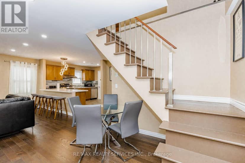 5315 Ontario Avenue — photo 5 of 40