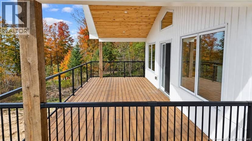 24 Keiran Way — photo 12 of 40