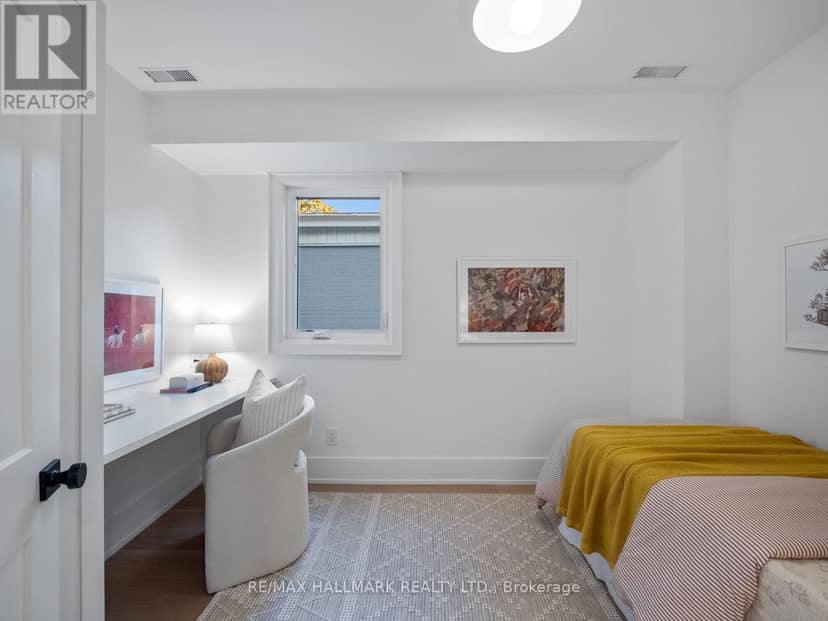 14 McGee Street — photo 18 of 40