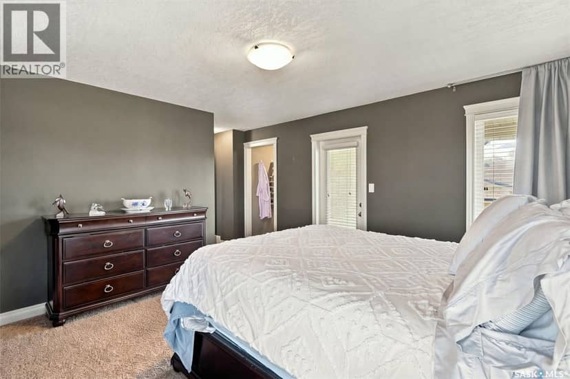 4518 Cudmore CRESCENT — photo 25 of 40