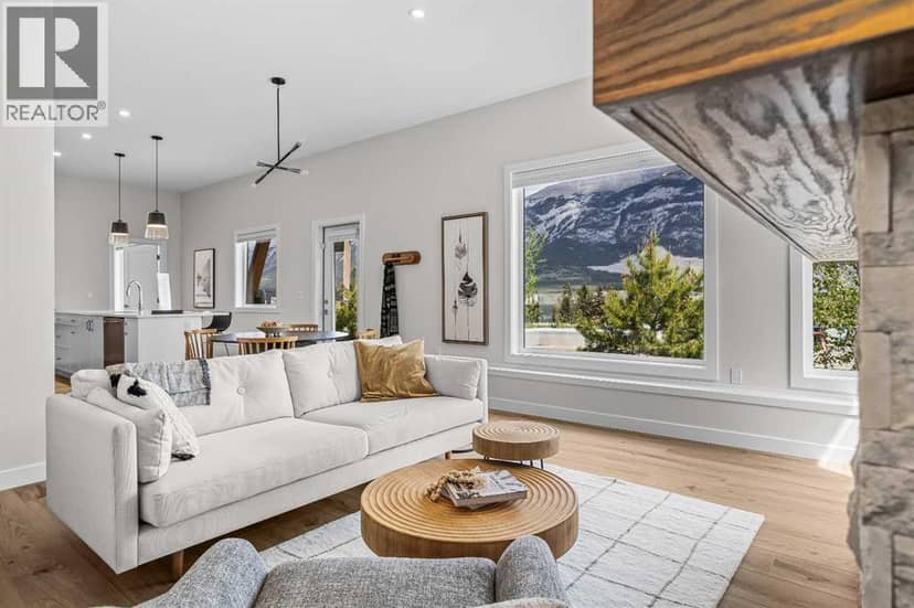 101K, 209 Stewart Creek Rise, Canmore, photo 2