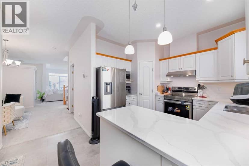81 Sierra Morena Landing SW, Calgary, photo 7