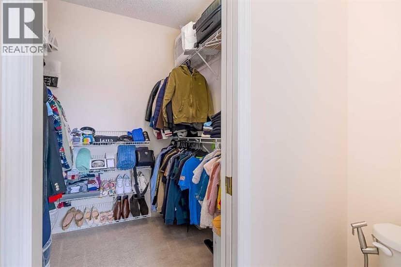 81 Sierra Morena Landing SW — photo 21 of 40