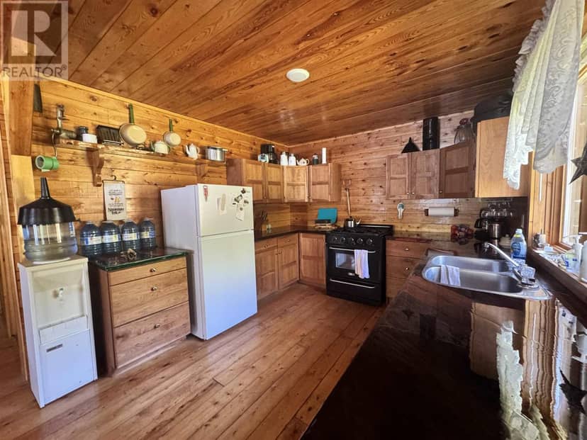 . PCL 53M118 Nagasin Lake, Dalmas Township — photo 14 of 40