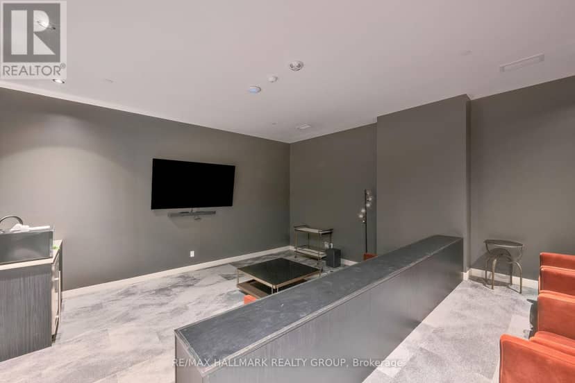 2503 - 180 George Street — photo 23 of 39