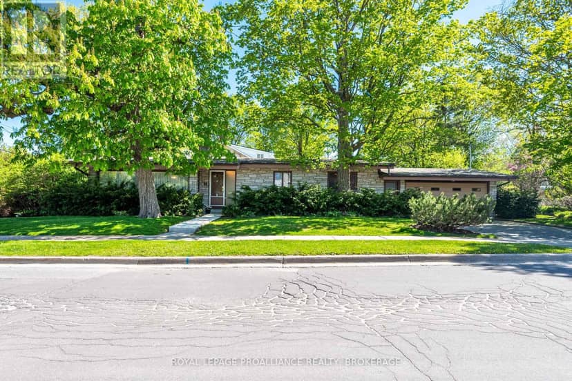 2 Churchill Street, Kingston