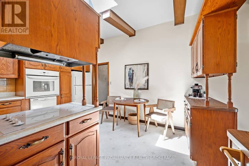 2 Churchill Street — photo 19 of 40