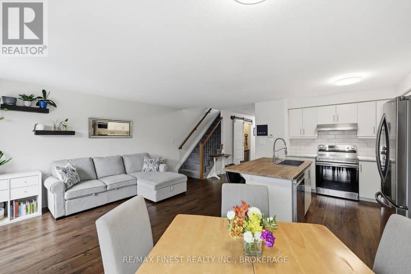 36 Amherst Drive — photo 21 of 40