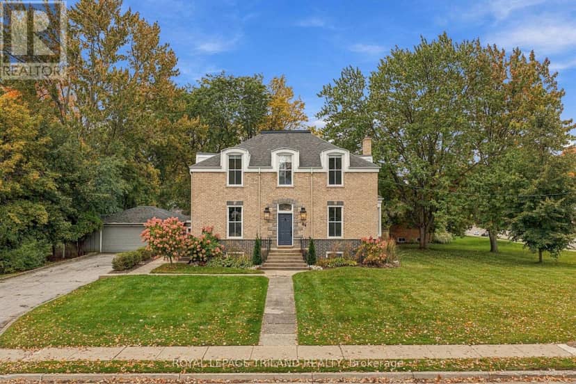 64 South Street W, Aylmer