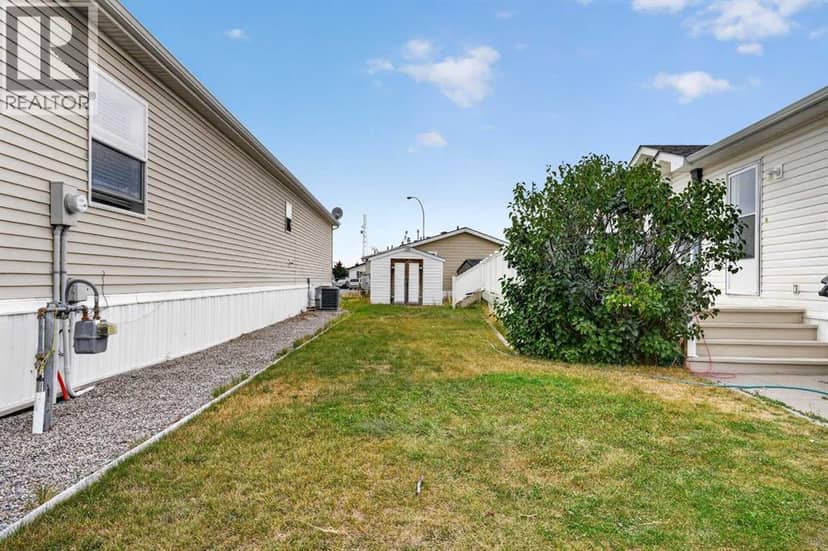 311 Rodeo Drive, Fort Macleod, photo 3