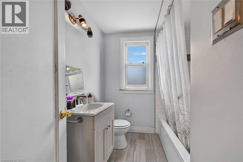 111 KENILWORTH Avenue S — photo 27 of 40
