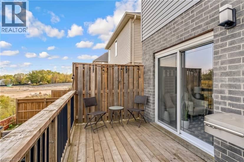 63 SPARROW Avenue — photo 15 of 32