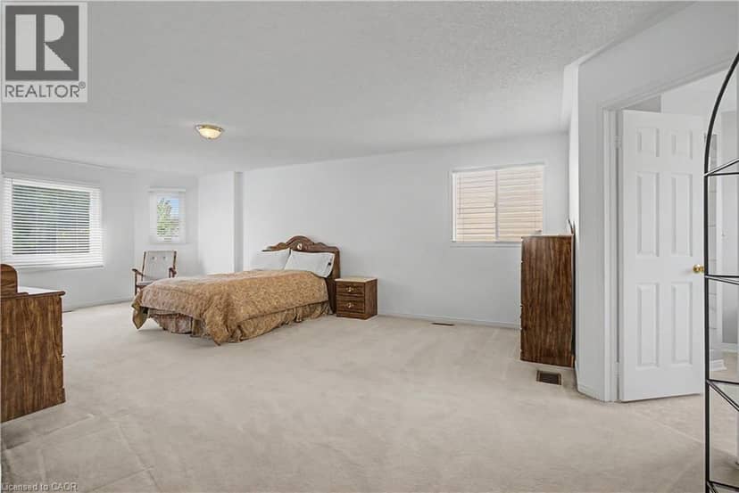 194 GLENVALLEY Drive — photo 30 of 40