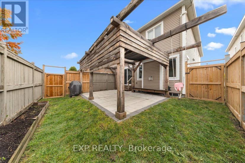 312 Song Sparrow Street, Ottawa, photo 3