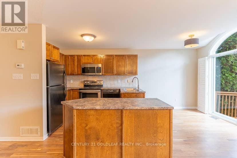 2260 Brockstone Crescent — photo 16 of 40