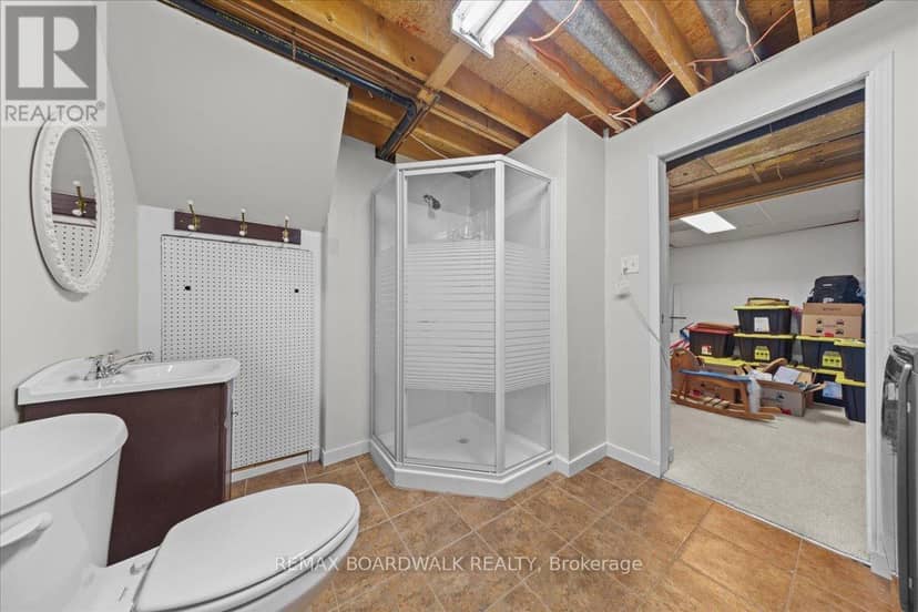 6584 Legault Street — photo 36 of 40