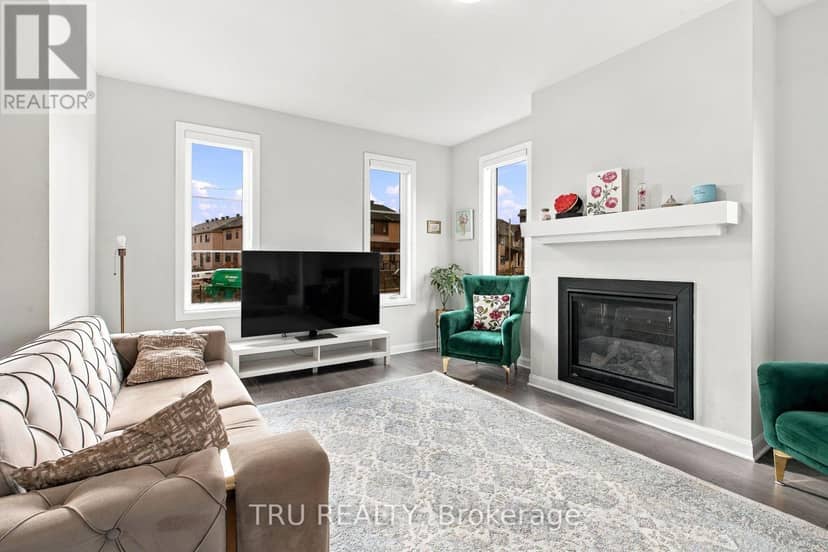 624 Galarneau Way — photo 10 of 37