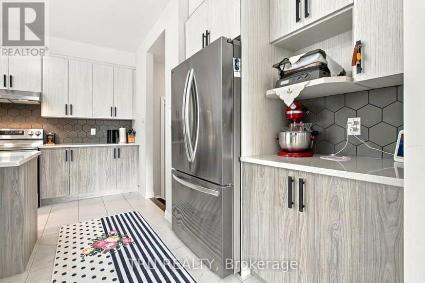 624 Galarneau Way — photo 19 of 37