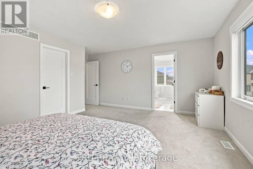 624 Galarneau Way — photo 32 of 37