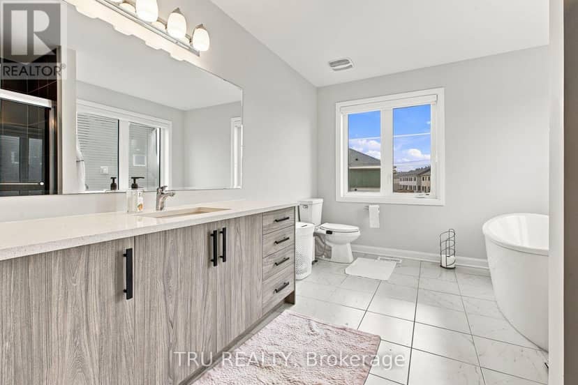 624 Galarneau Way — photo 33 of 37