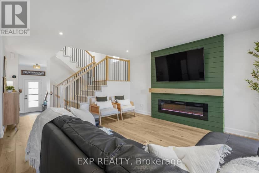 1200 Montblanc Crescent — photo 9 of 33