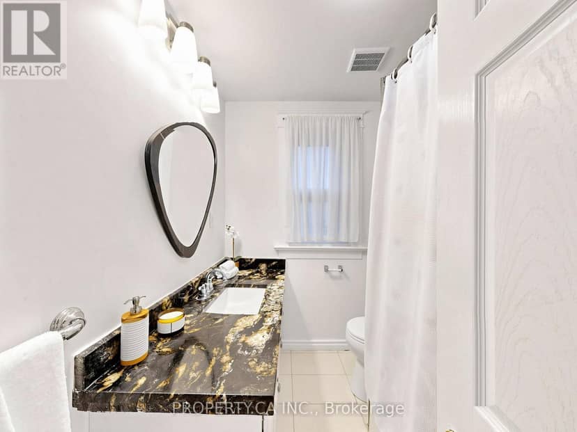 205 Dearborn Avenue — photo 28 of 40