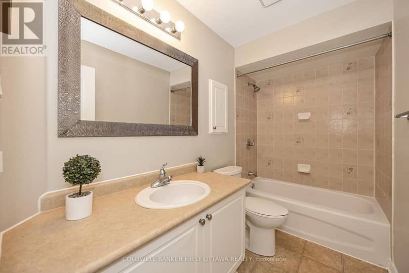 13 Fieldcrest Avenue — photo 21 of 26