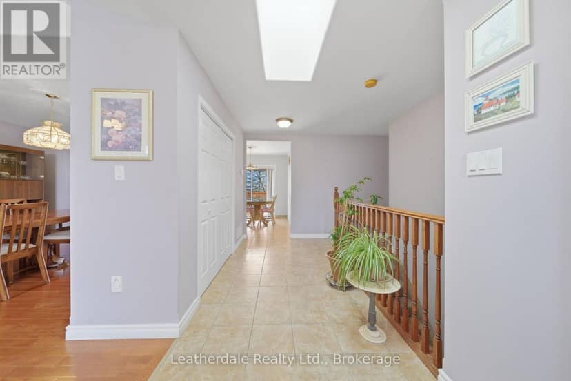 3 Rosemary Road — photo 3 of 33