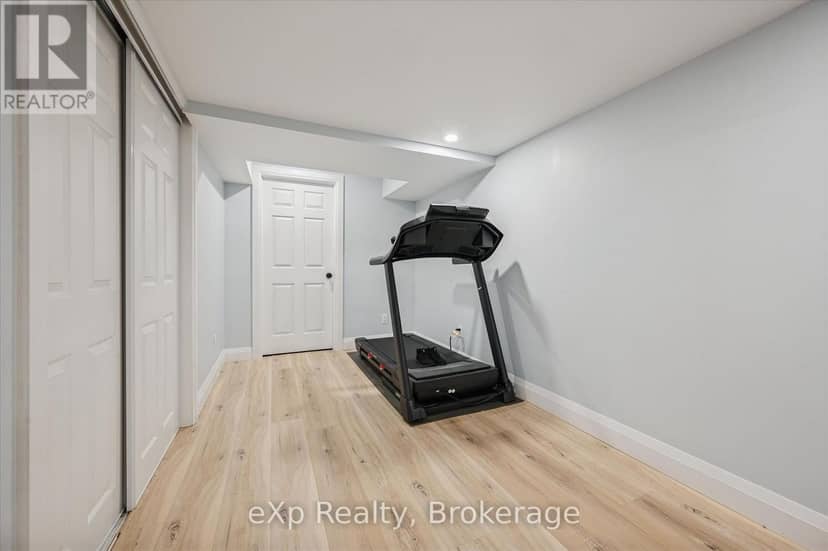 14 Sadler Street — photo 28 of 38