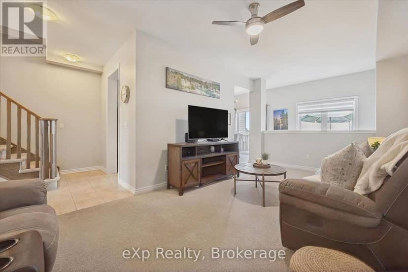14 Sadler Street, Centre Wellington, photo 7