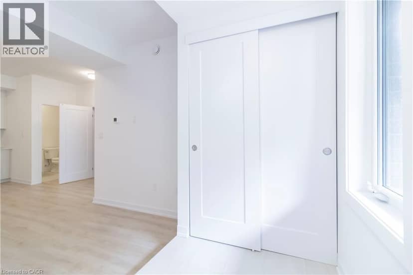 40 PALACE Street Unit# M11 — photo 17 of 29