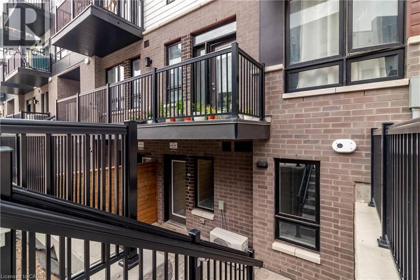 40 PALACE Street Unit# M11 — photo 25 of 29