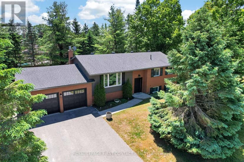 60 Willow Landing Road, Springwater