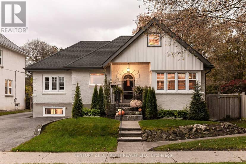 17 Granville Street, Barrie, photo 2