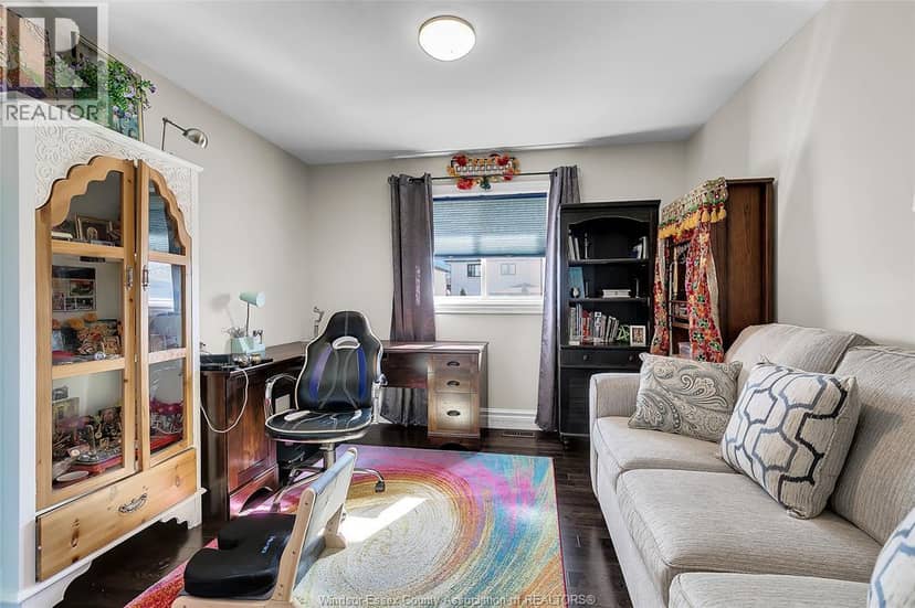 1385 Cancun Street — photo 18 of 40