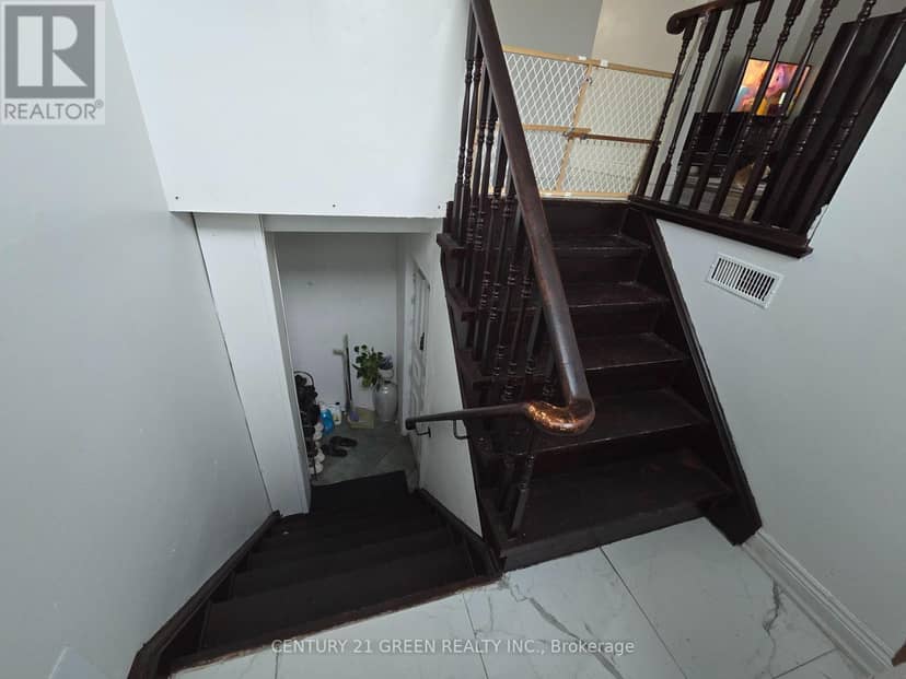 18 Curtis Drive — photo 20 of 31