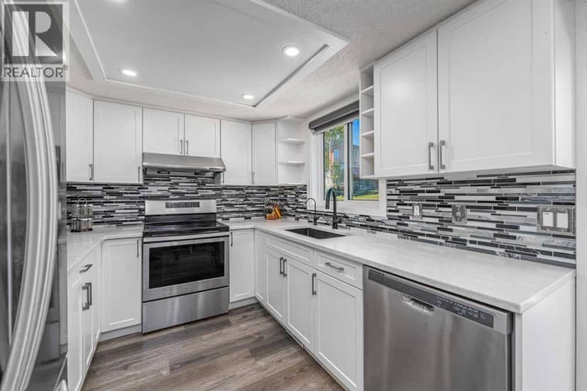 135 Sandarac Place NW — photo 9 of 32
