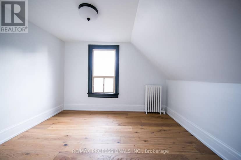 124 Close Avenue — photo 33 of 40