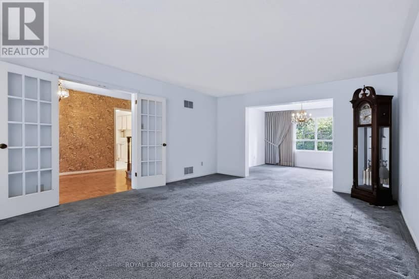 1326 Prince Albert Court — photo 19 of 40