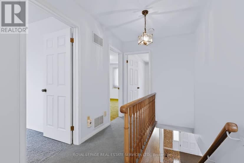 1326 Prince Albert Court — photo 24 of 40