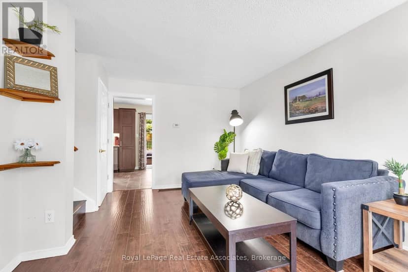 81 Glenmore Crescent, Brampton, photo 3